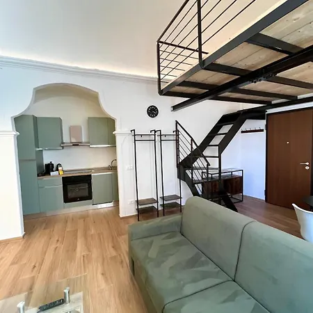 Urbanloft In Centro A Via Palmari דירה